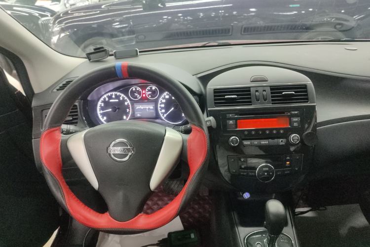 Used Nissan Tiida 2014 1.6L CVT Smart Model

