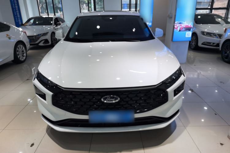 Used Ford Mondeo 2025 2.0T EcoBoost Luxury Version