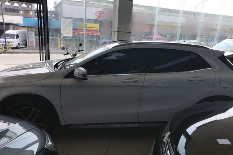 Used Mercedes-Benz GLA 2015 GLA 220 4MATIC Fashion Model