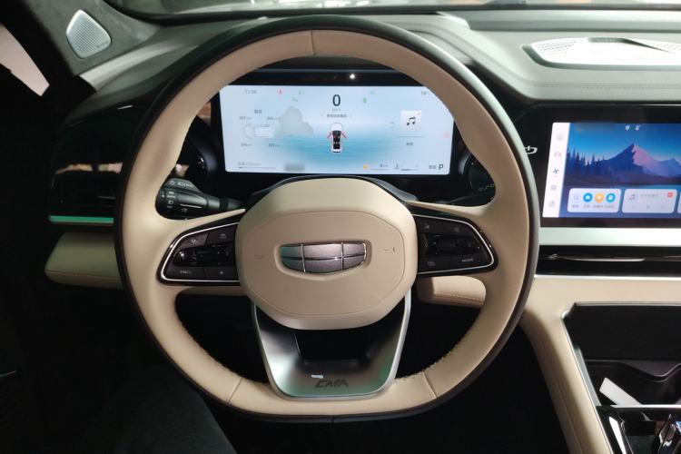 Used Geely Auto Monjaro L 2025 Dongfang Yao 2.0TD Automatic All-Wheel-Drive Wangyue Edition
