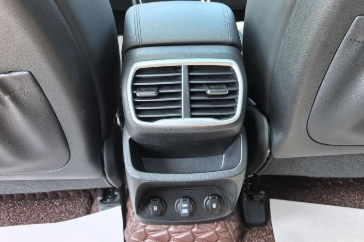 Used Hyundai Santa Fe 2019 380 TGDi DLX Automatic Two-Wheel Drive Prestige Plus Version China VI Standard
