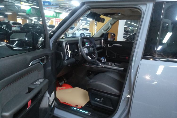 Used JETOUR Traveler 2023 2.0T Four-Wheel Drive Conqueror