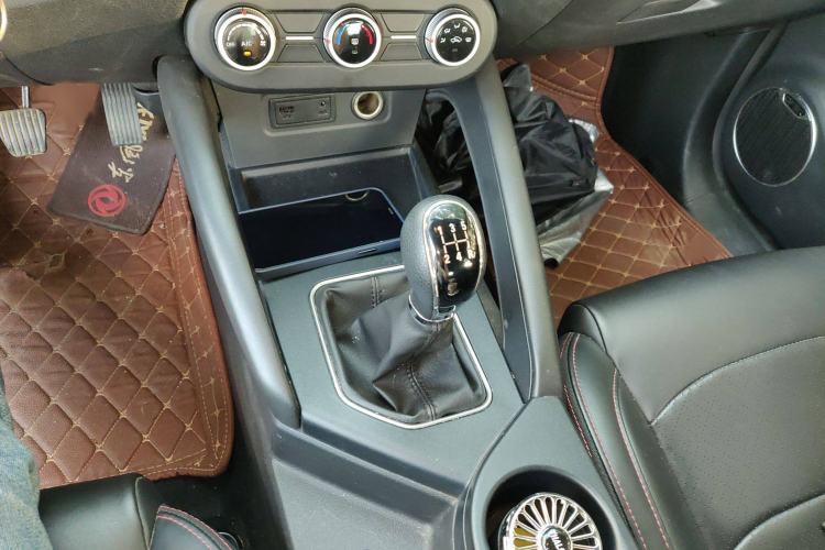 Used Dongfeng Fengon 500 2021 1.5L Manual Enjoyment Model