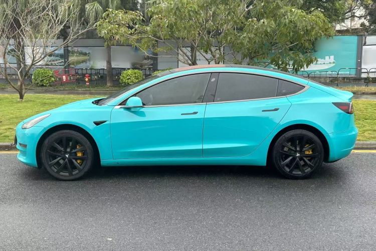 Used Tesla Model 3 2019 Long-Range Rear-Wheel-Drive Version
