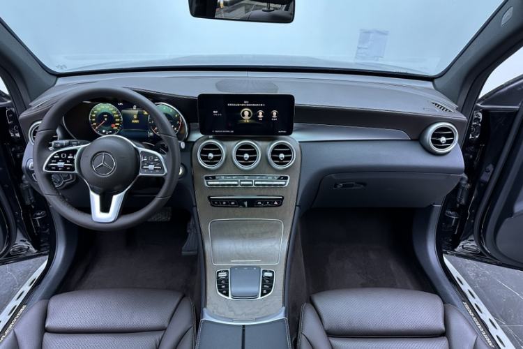 Used Mercedes-Benz GLC 2022 Refreshed GLC 300 L 4MATIC Dynamic Edition Prestige Version