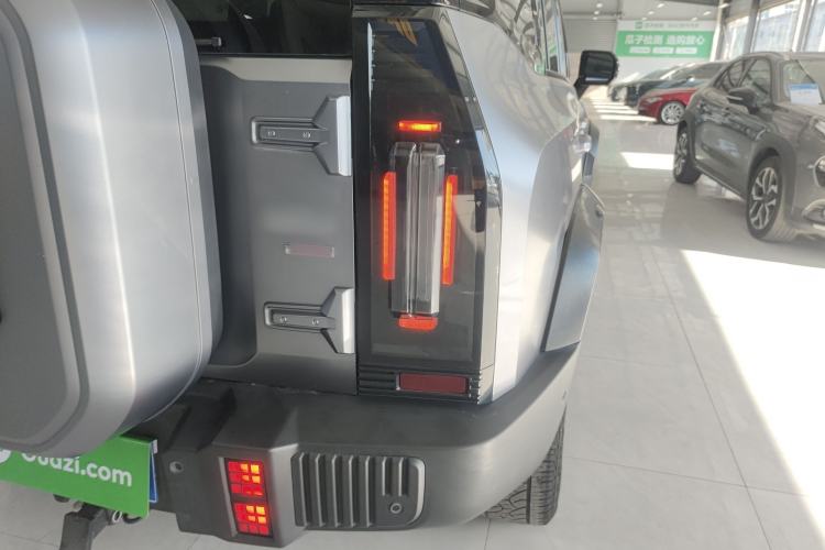 Used JETOUR Traveler 2023 2.0T All-Wheel Drive CrossPRO+
