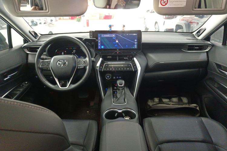 Used Toyota Venza 2023 2.5L Smart Electric Hybrid Dual-Drive Prestige Version
