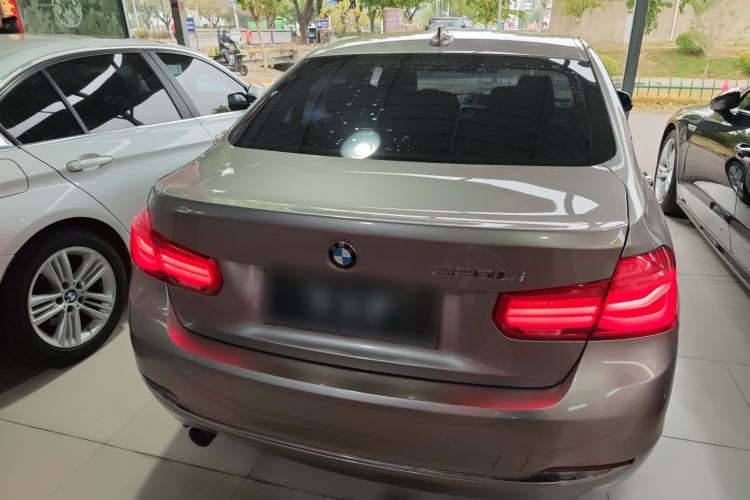 Used BMW 3 Series 2016 320Li Ambition Model
