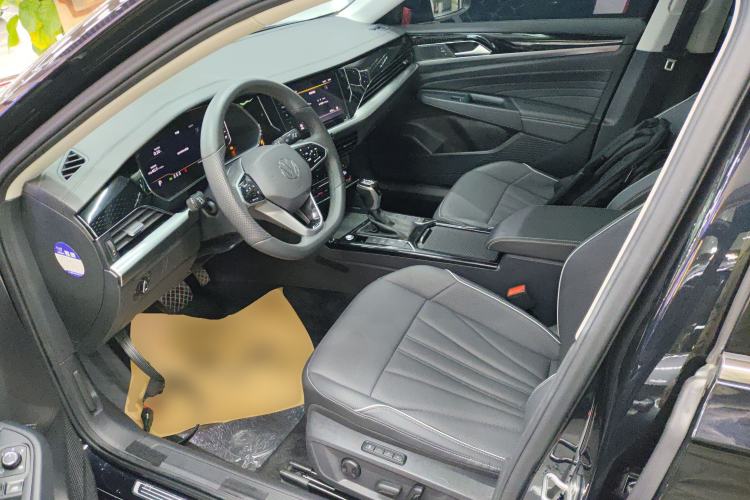 Used Volkswagen Passat 2024 330TSI Starry Elite Edition
