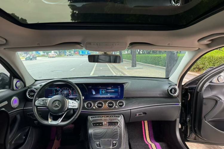 Used Mercedes-Benz E-Class 2019 E 300 L Sporty and Stylish Model
