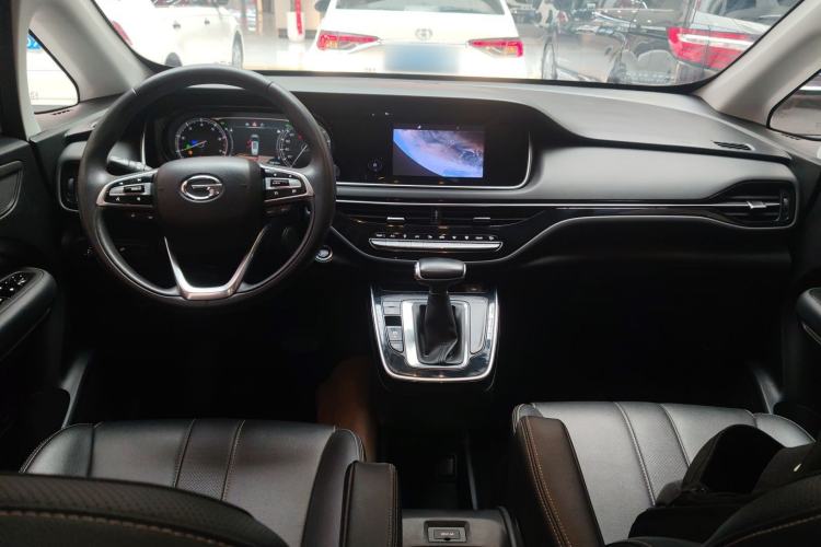 Used GAC Trumpchi M6 2021 270T DCT Luxury Edition (7 Seats)
