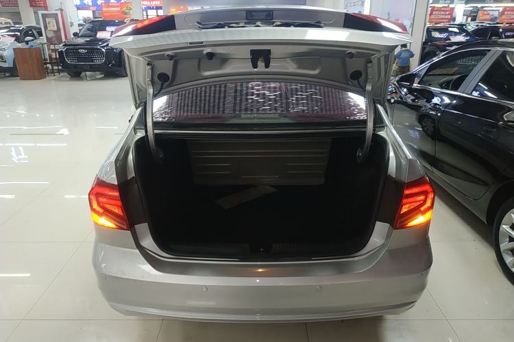 Used Volkswagen Jetta 2017 1.5L Automatic Fashion Model