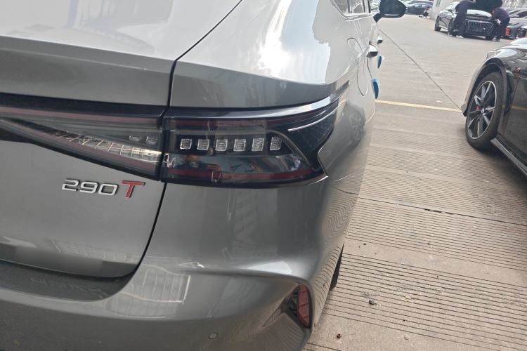 Used Chery Arrizo 8 2023 1.6T DCT Ya
