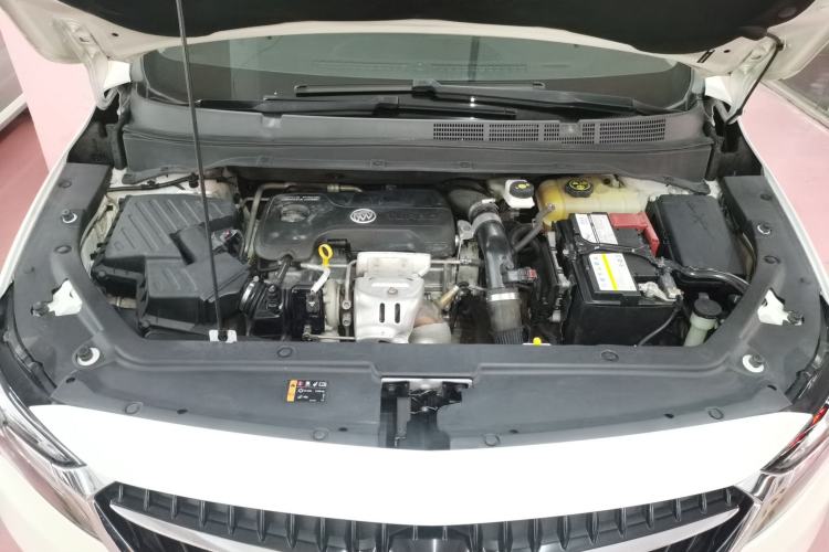 Used Buick GL6 2018 18T 6-Seater Luxury Model
