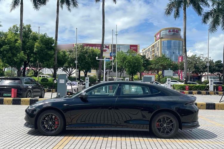 Used  L6 2024 Max Enhanced Performance Edition
