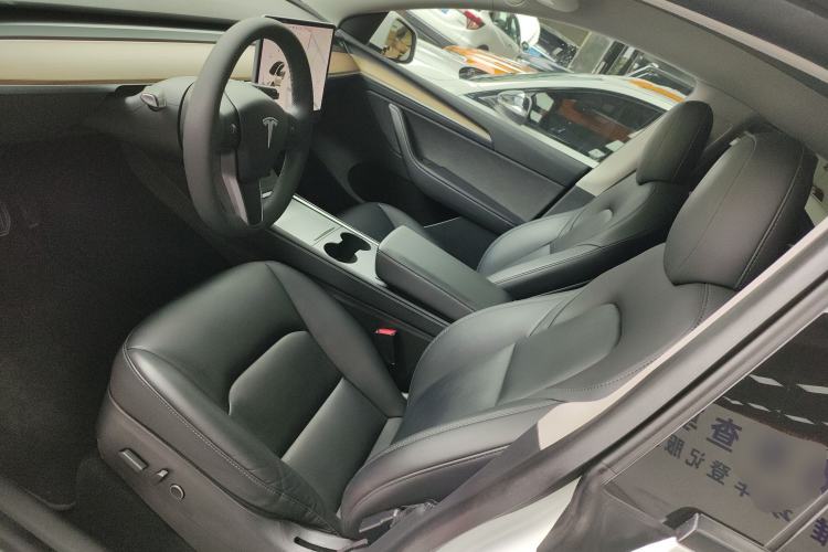 Used Tesla Model Y 2021 Standard Range Rear-Wheel Drive Version
