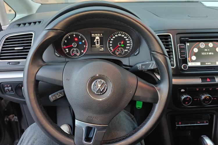 Used Volkswagen Sharan 2014 2.0 TSI Standard Model
