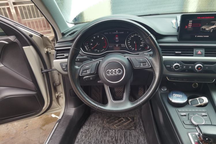 Used Audi A4L 2019 40 TFSI Ambition China VI