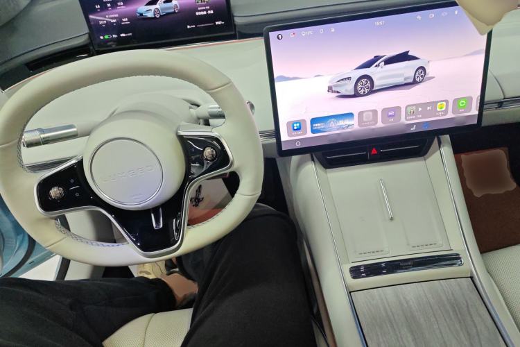 Used Hima Luxeed S7 2024 Max+ Rear-Drive Ultra-Range Intelligent Driving Edition
