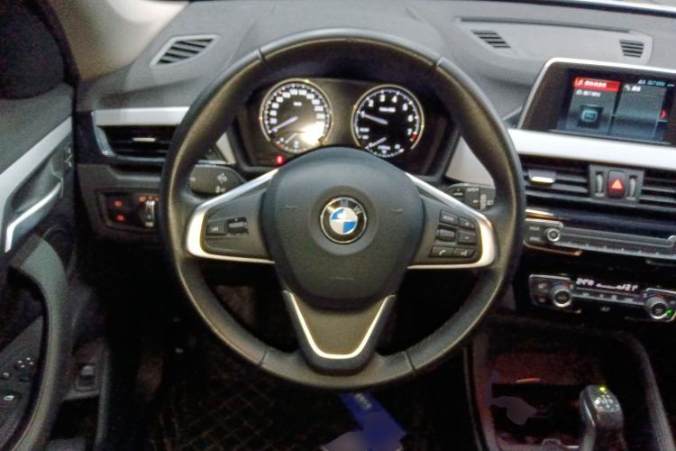 Used BMW X1 2019 sDrive20Li Leading Model
