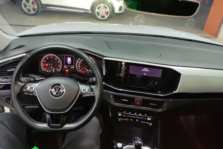 Used Volkswagen Tayron 2022 280TSI Two-Wheel Drive Luxury Smart Connectivity Version
