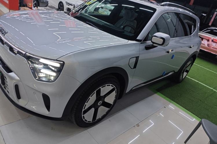 Used  #5 2024 Long-Range Journey Luxury Edition