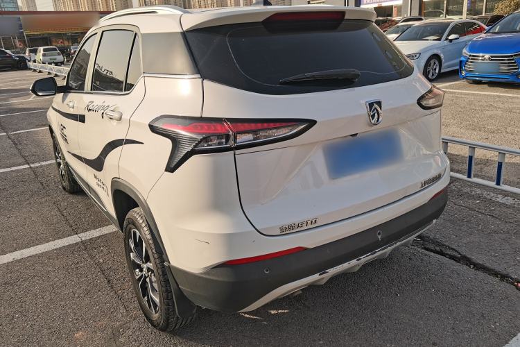 Used Baojun 510 2017 1.5L Manual Luxury Model
