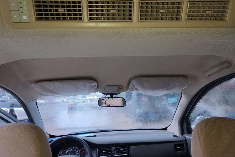 Used Wuling Rongguang V 2016 1.2L Standard Version
