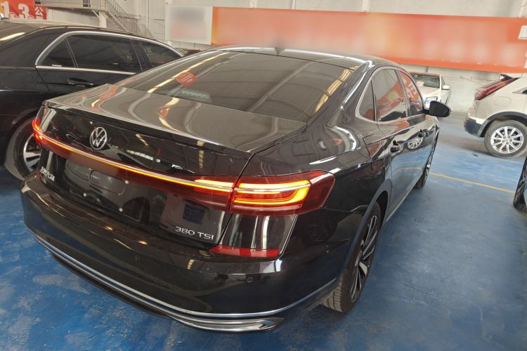 Used Volkswagen Passat 2024 380TSI Elite Edition
