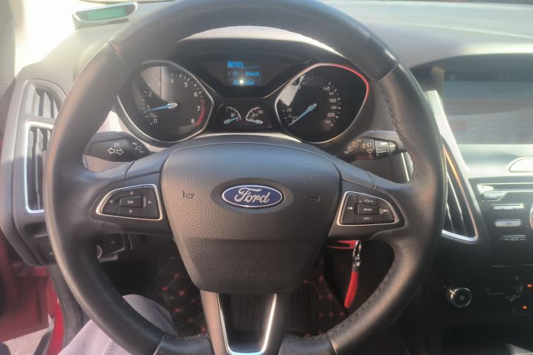 Used Ford Focus 2018 Hatchback Classic 1.6L Automatic Trendy SmartDrive Edition