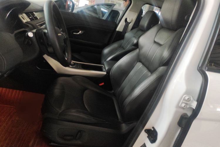 Used Land Rover Range Rover Evoque 2018 200PS PURE New Fashion Edition
