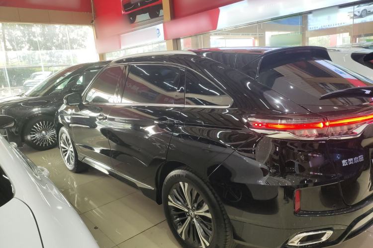 Used Honda UR-V 2020 370TURBO Two-Wheel Drive Luxury Edition
