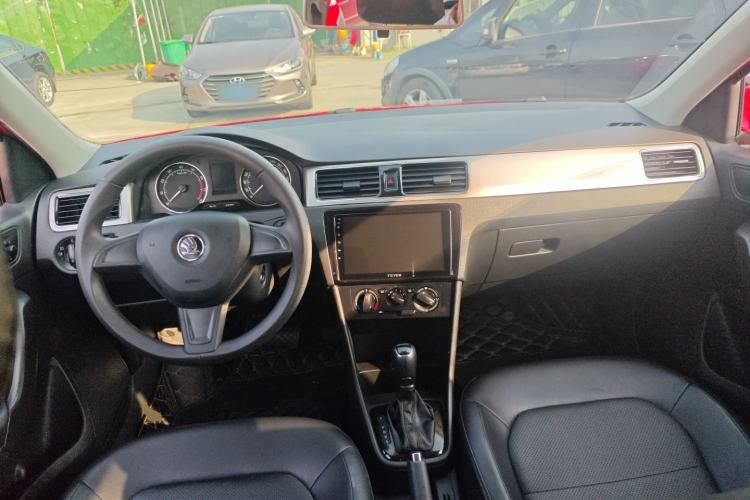 Used Skoda Rapid Spaceback 2014 1.6L Automatic Enjoyment Edition
