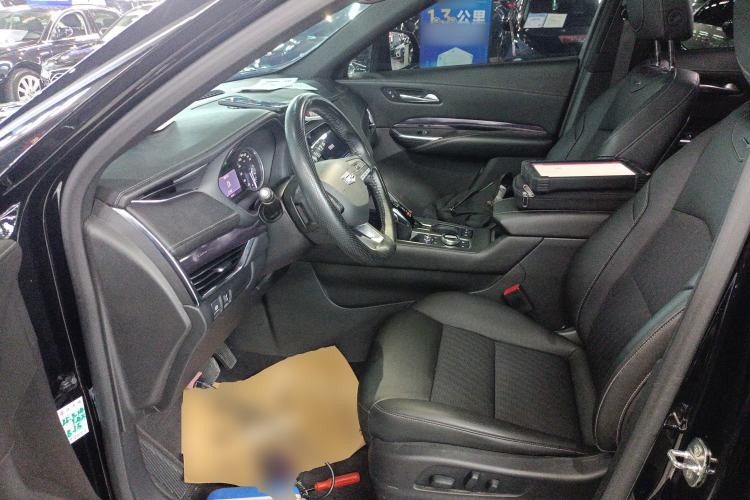 Used Cadillac XT4 2021 28T Two-Wheel Drive Tech Edition