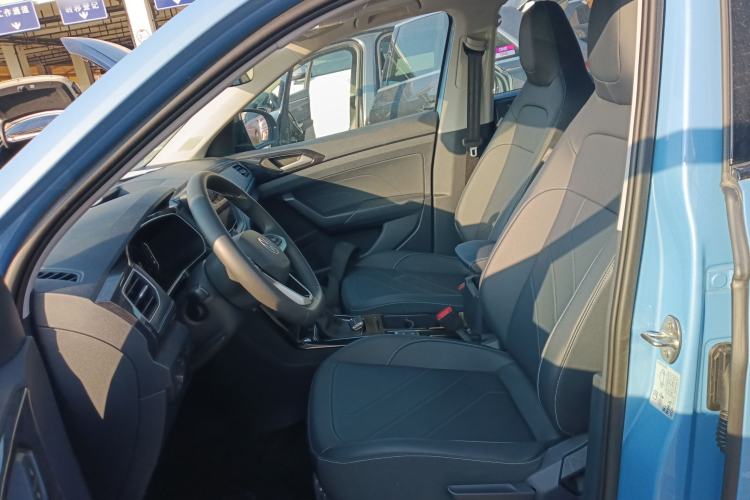 Used Volkswagen Tharu 2025 NewRui 300TSI Prestige Edition