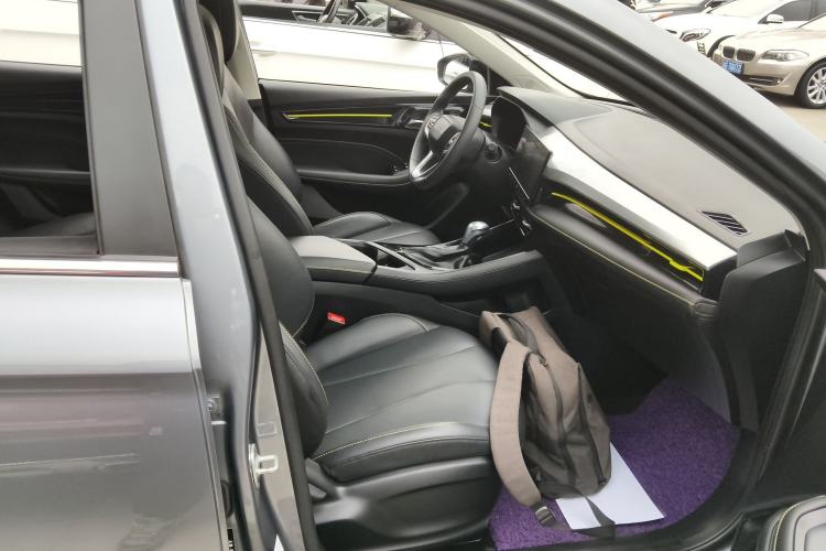 Used Roewe i5 2021 Revised Version 1.5L CVT Diamond Edition