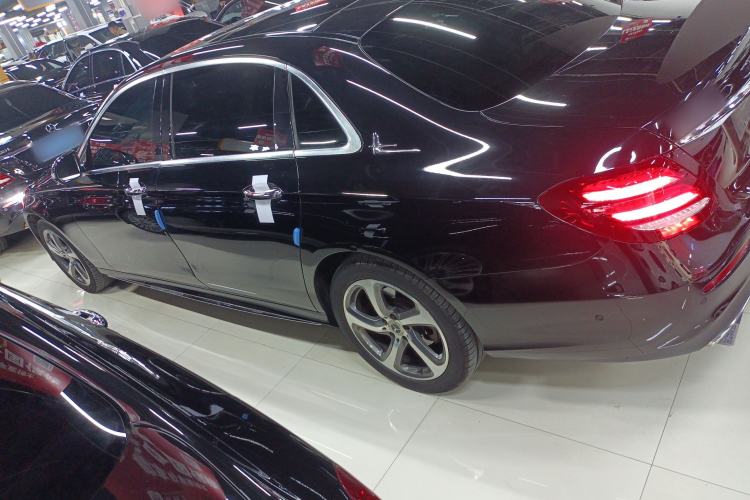 Used Mercedes-Benz E-Class 2019 Restyled E 300 L Sporty and Stylish Edition