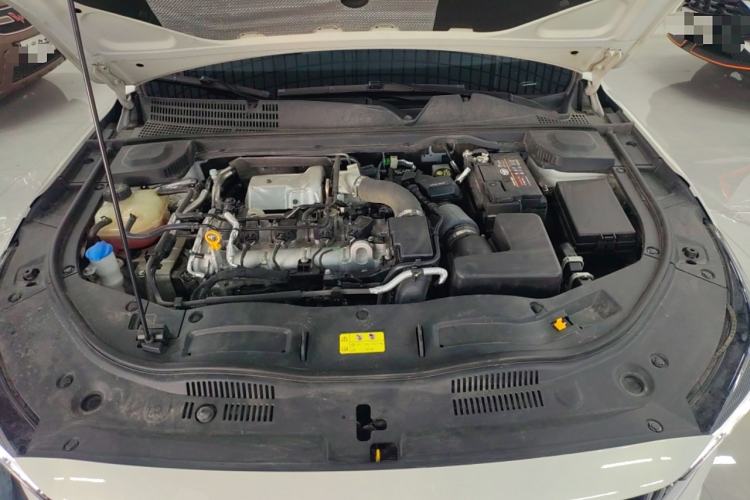 Used Bestune B70 2022 Third Generation 2.0T Automatic Enjoyment Version
