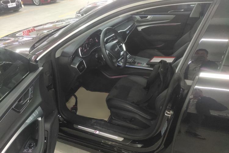 Used Audi A7L 2024 45 TFSI quattro Luxury Edition
