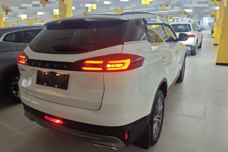 Used Geely Auto Emgrand X7 Sport 2021 Million Edition 1.8TD DCT Two-Wheel Drive Luxury Model
