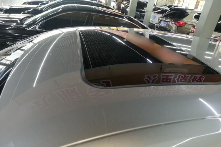 Used Volkswagen Sagitar 2017 180TSI Automatic Luxury Edition
