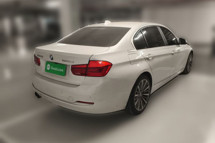 TDK.VehicleDetails.img