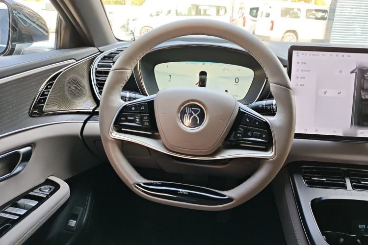 Used BYD Han 2024 DM-i Glory Edition 121KM Premium Model
