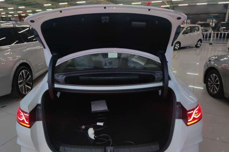 Used BYD Qin L 2024 DM-i 80KM Leading Model