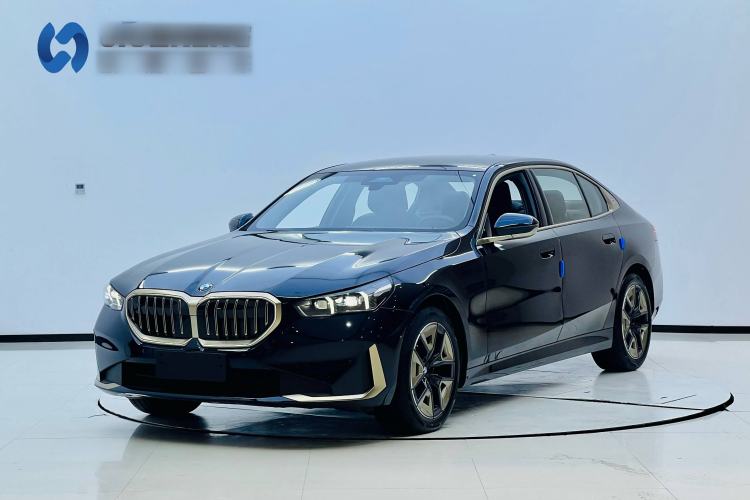 Used BMW 5 Series 2024 525Li Luxury Package
