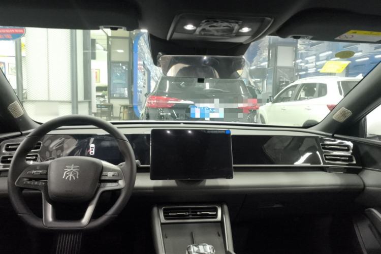 Used BYD Qin L 2025 DM-i Smart Drive 120KM Leading Model