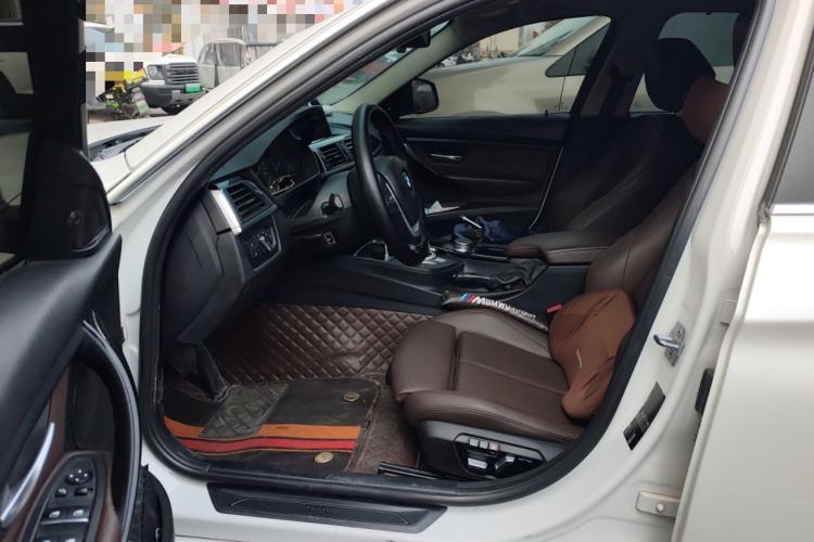 TDK.VehicleDetails.img