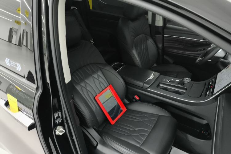 Used GAC Trumpchi M8 2024 Master Series 400T Prestige Edition
