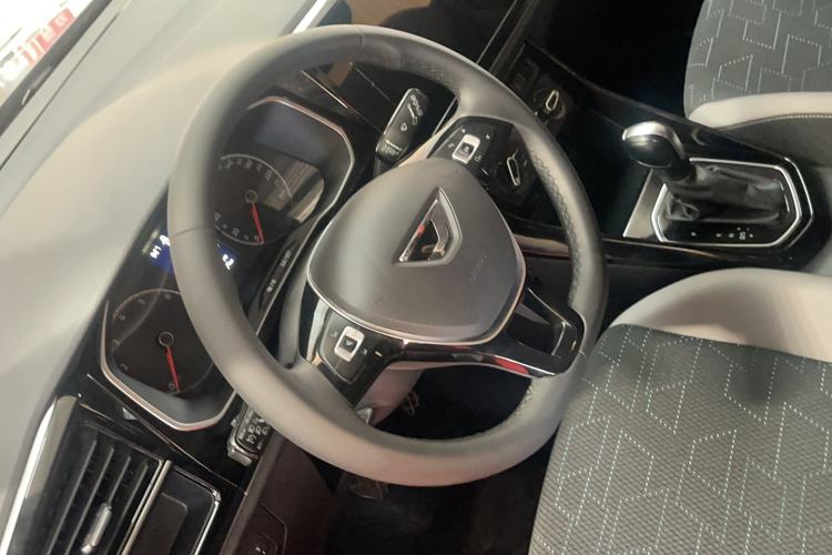 Used Jetta VS5 2022 280TSI Automatic Trendy Pro Version
