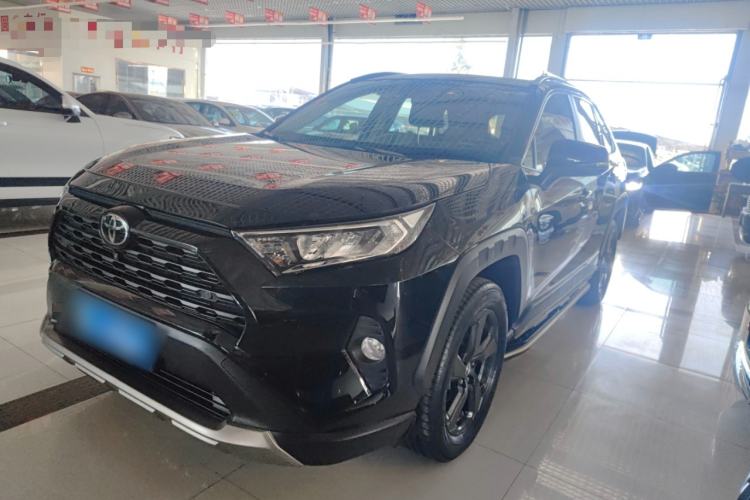 Used Toyota RAV4 2022 2.0L CVT 4x4 Style Plus Edition